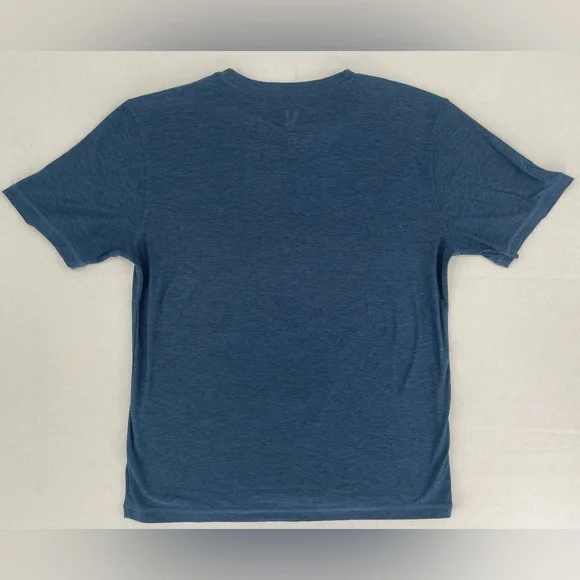 Vouri navy blue men’s Strato Tech Tee. Size M - Picture 5 of 8